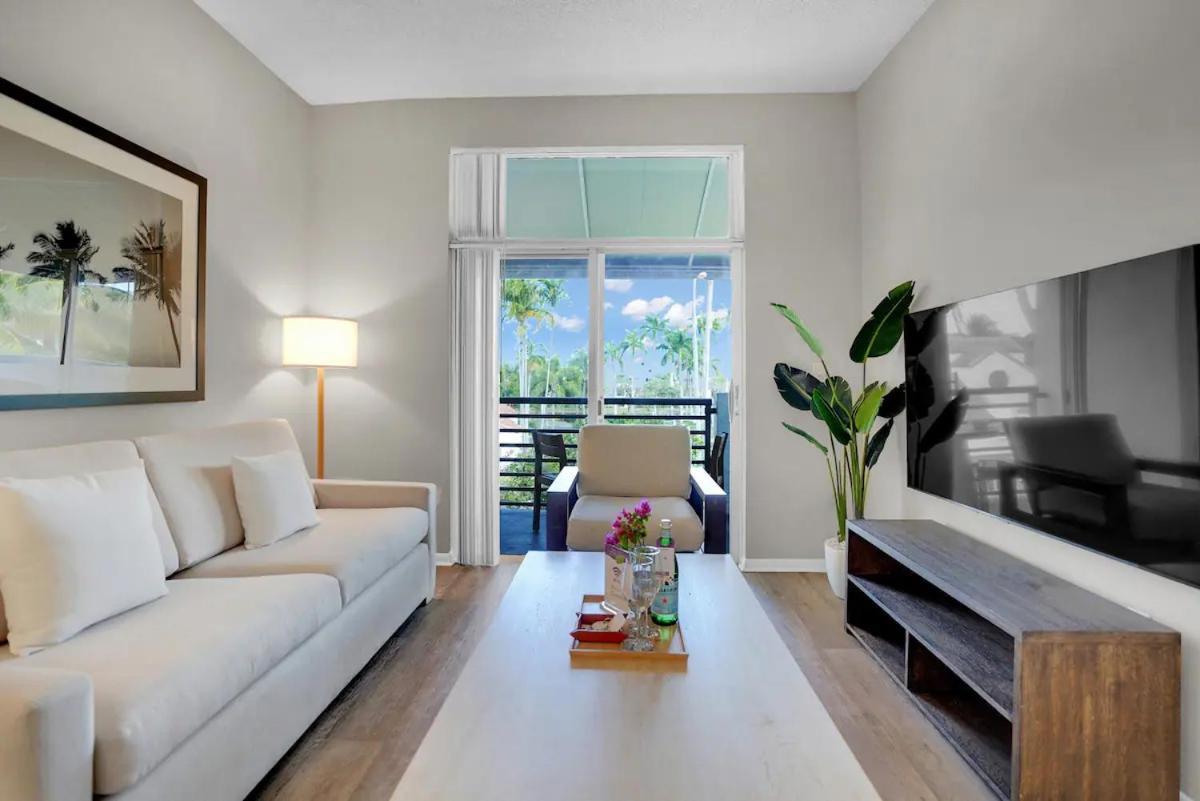 Dharma Home Suites Dania Beach At Sheridan Ocean Club Zewnętrze zdjęcie