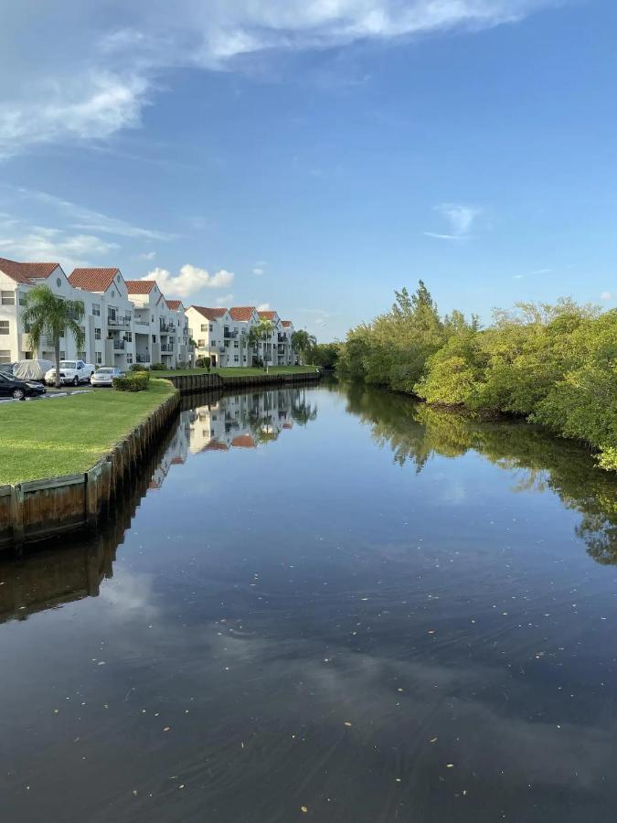 Dharma Home Suites Dania Beach At Sheridan Ocean Club Zewnętrze zdjęcie