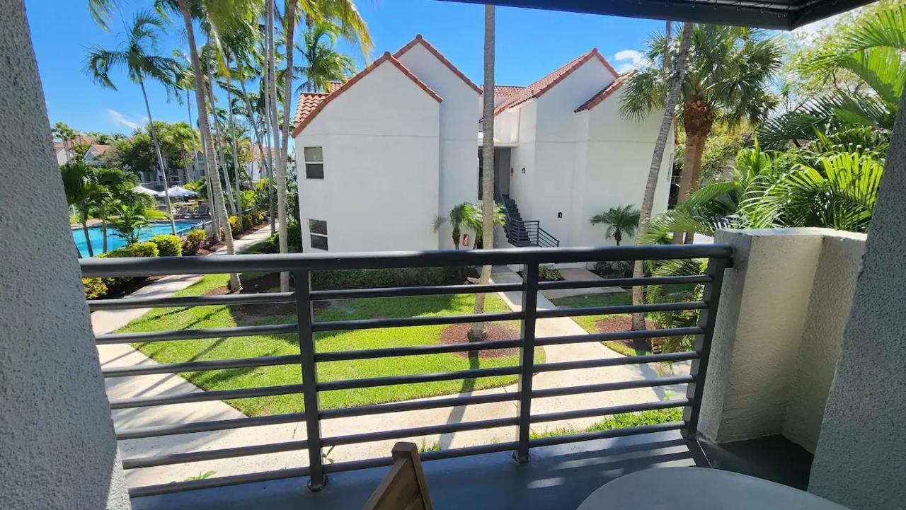 Dharma Home Suites Dania Beach At Sheridan Ocean Club Zewnętrze zdjęcie